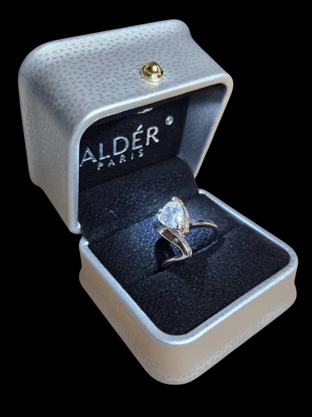Vintage style Moissanite Bypass Wave Ring Size 8